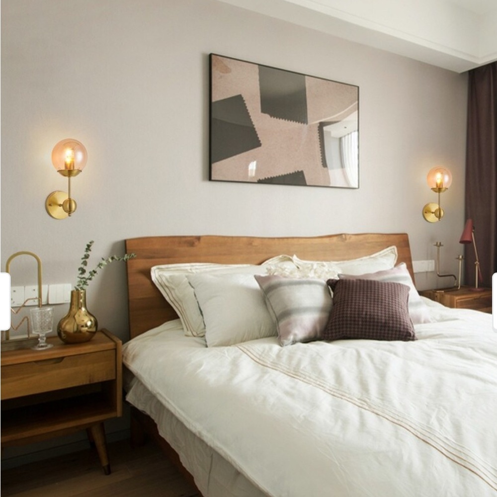 1-Light Modern Farmhouse Gold Indoor Wall Sconce With Amber Glass (New) in Box - Picture 8 of 8